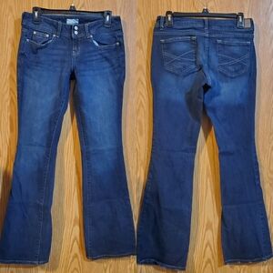 Aeropostale Hailey flare curvy jeans size 5/6 long
